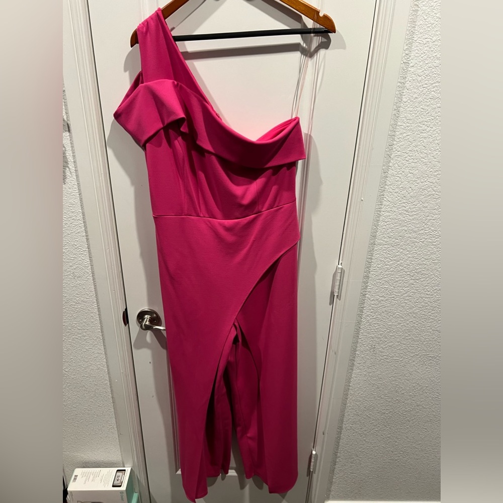 Marina Women’s Jumpsuit *Wore Once*
